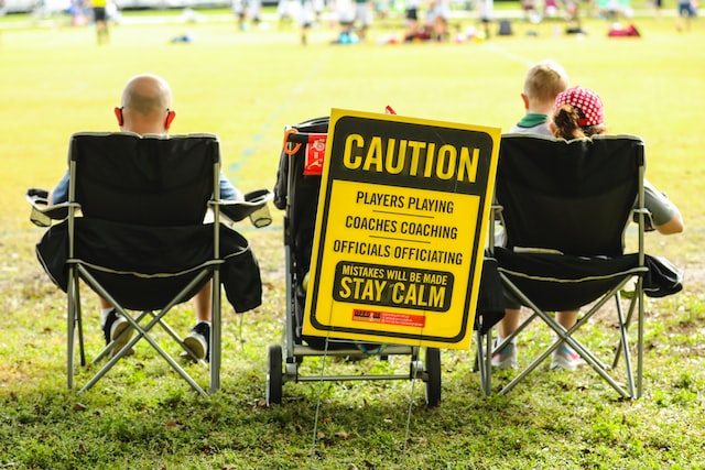 Lawn Signage - Caution